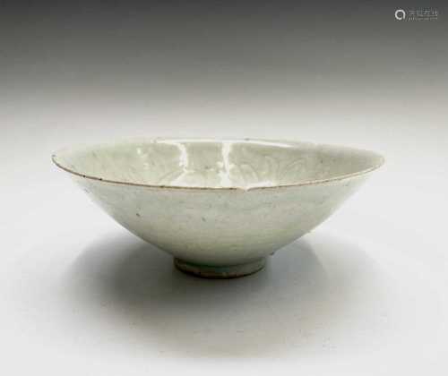 ??A Chinese Qingbai ware pale celadon tapering conical bowl,...