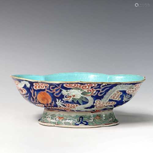 A large Chinese haitang shaped porcelain bowl,19th century, ...