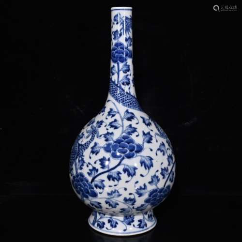Qing Kangxi blue and white lotus dragon pattern pill bottle