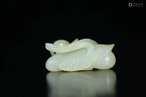 Jade mandarin duck in Hotan of Qing Dynasty