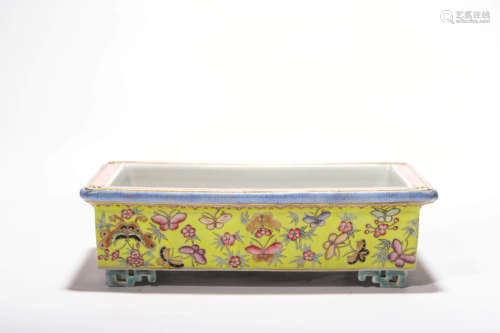 A Famille Rose Butterfly And Flower Rectangular Washer