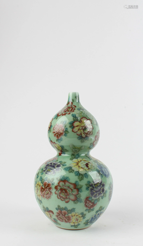 Chinese Porcelain Double Gourd Vase