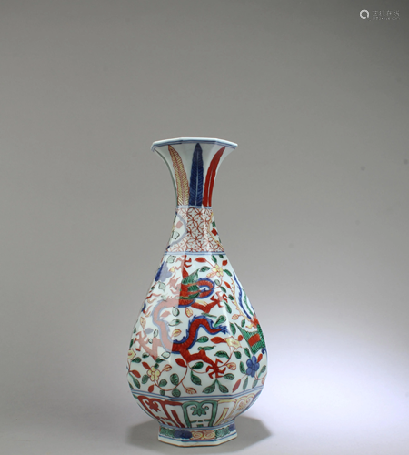 Chinese Octagonal Shaped Porcelain Vase