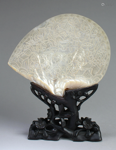 A Mother Pearl Decorative Ornament