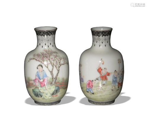 Pair of Chinese Famille Rose Vases, Republic