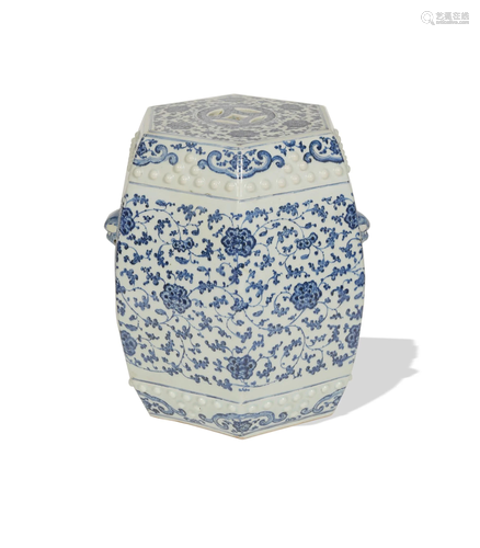 Chinese Blue and White Garden Stool, 18th Century