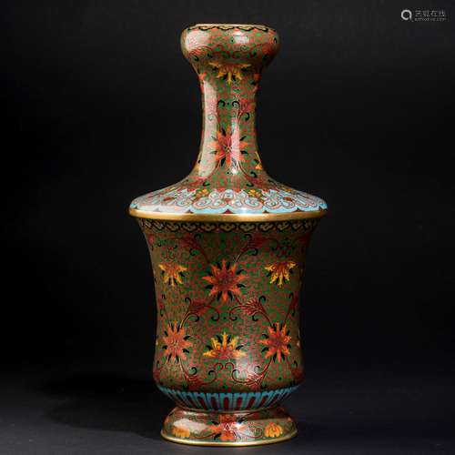 A CLOISONNE VASE