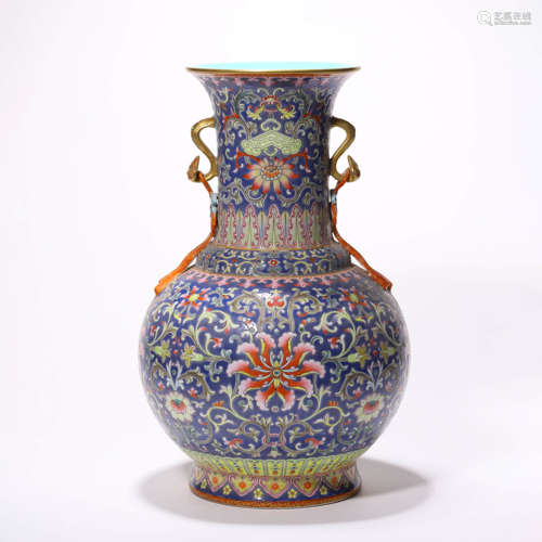 A Chinese Porcelain Famille-Rose Interlock Branches Vase Mar...