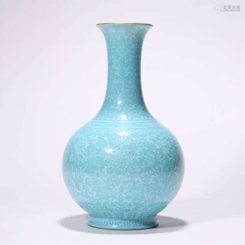 A Chinese Porcelain Turquoise-Ground Vase Marked Qian Long