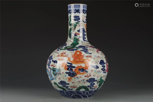 Qing Dynasty Doucai globular vase