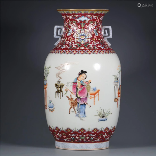 Old srock,Qing Dynasty famille-rose vase