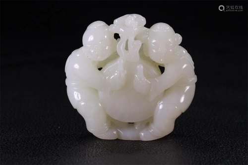 Hetian jade hand piece