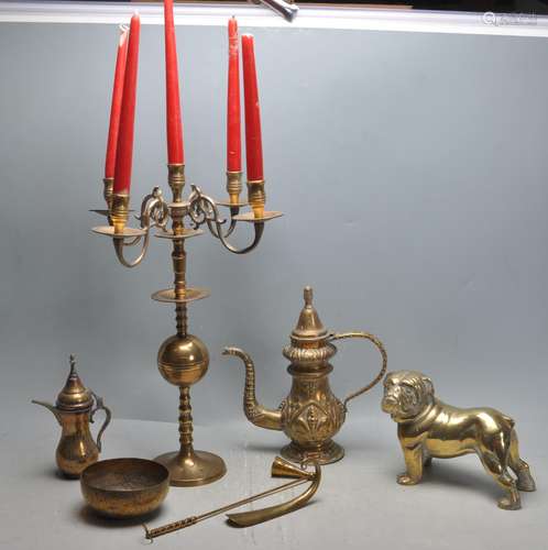 COLLECTION OF VINTAGE 20TH CENTURY BRASSWARES