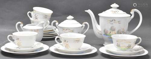 20TH CENTURY CHINESE TEA SERVICE