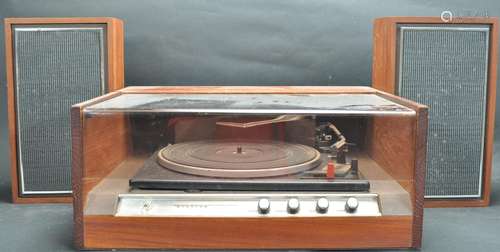 1960’S TEAK WOOD CASE RECORD PLAYER BY WYNDSOR 1550