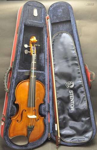 STENTOR STUDENT II VIOLIN / VIOLA