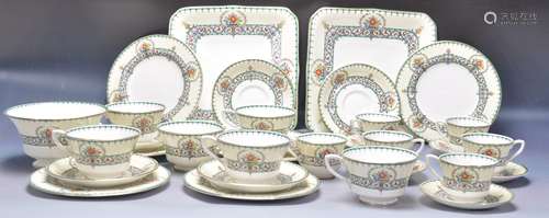 VINTAGE ROYAL WORCESTER CHALONS TEA SERVICE.