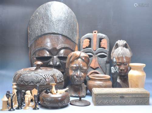 COLLECTION OF 20TH CENTURY TRIBAL ITEMS