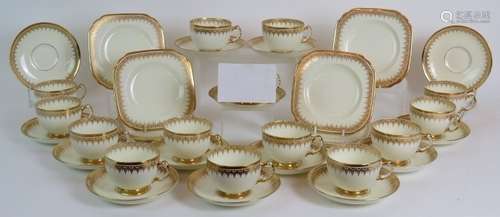 A very elegant Early 20th Century tea set of Plant Tuscan Wa...