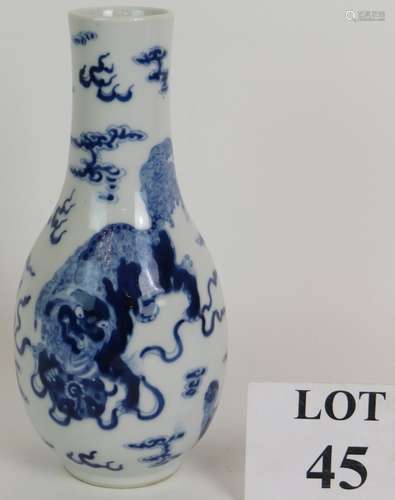 An antique Chinese porcelain bottle vase hand decorated with...