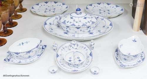 A Royal Copenhagen onion pattern part dinner service