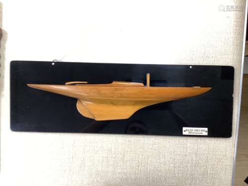 A split hull yacht model