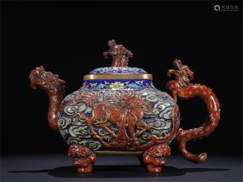 A Chinese Enamel Glazed Porcelain Teapot