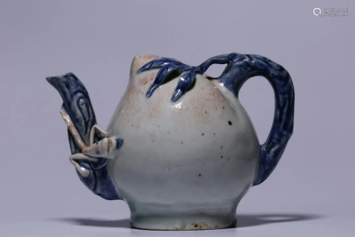 A Chinese Iron-Red Glazed Blue and White Porcelain Pot