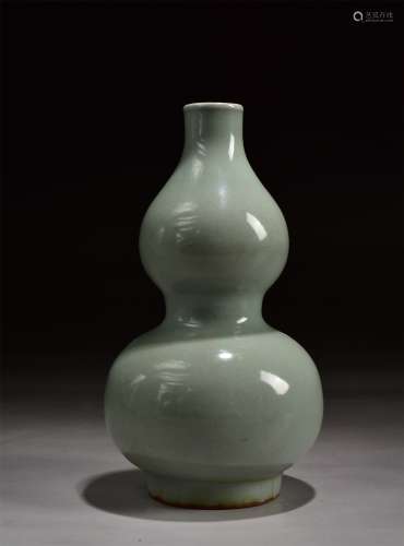 A Grey Glazed Gourd Shape Porcelain Vase Bottle