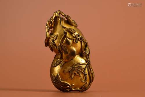 A Gilt Bronze Gourd Shape Box