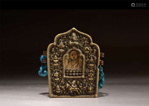 A Carved Bronze Buddha Box