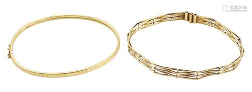 Two 9ct gold bangles