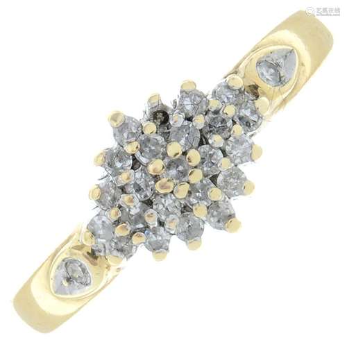 A 9ct gold diamond cluster ring.