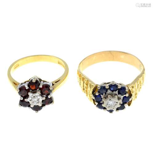 18ct gold garnet and diamond cluster ring,