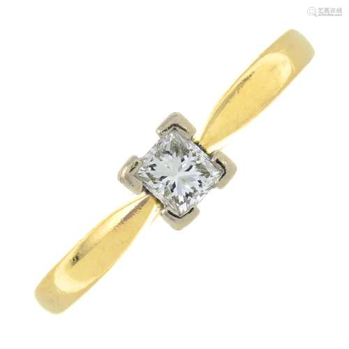 A square-shape diamond single-stone ring.Diamond weight 0.25...