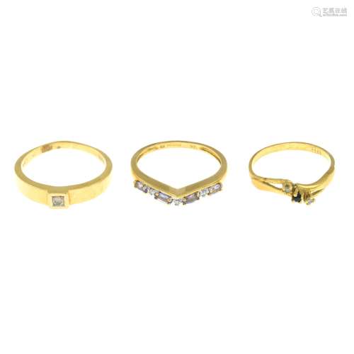18ct gold tanzanite and diamond dress ring,
