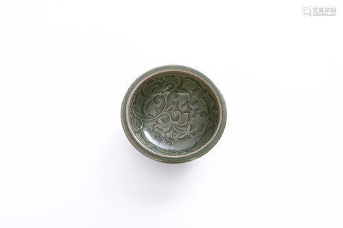 Green Glazed Bowl with Engraved Patterns