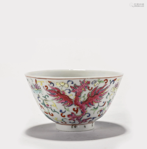 DaqingguangxunianzhiFamille Rose Phoenix and Peony Bowl