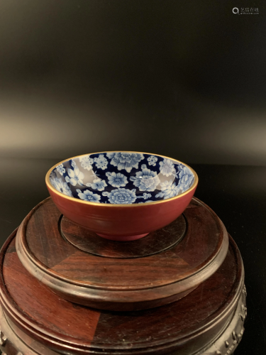 Chinese Blue and Red Glazed Flower Bowl