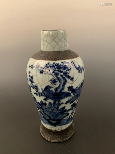 Chinese Blue and White Birds Vase