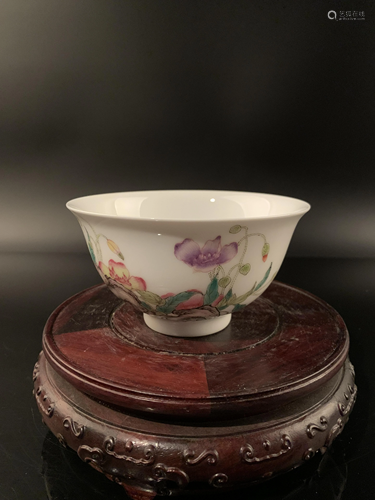 Chinese Famille Rose Flower Bowl