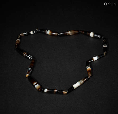 TANG DYNASTY AGATE STRING