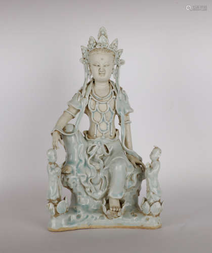 Song Dynasty Qing ying water and moon Guanyin