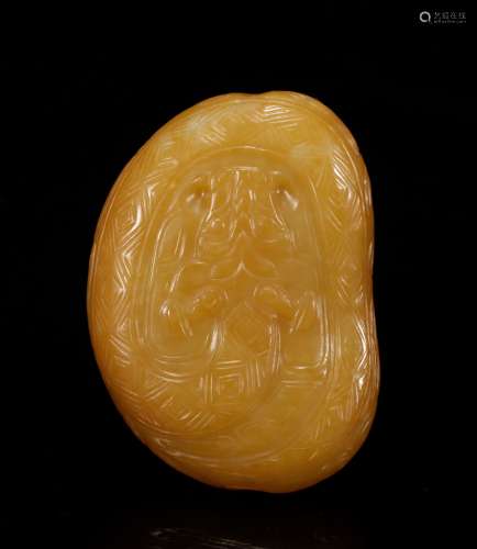 Hetian jade dragon ornament of han Dynasty