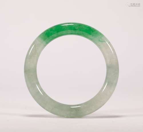 Qing Dynasty jadeite bracelet