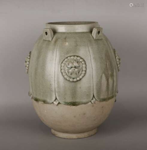 Sui dynasty Green-glazed pot