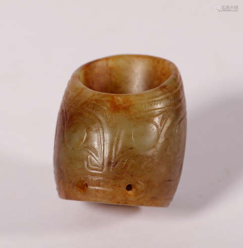 Shang dynasty jade She (ring)