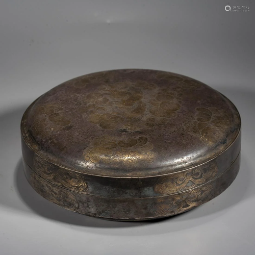 A Chinese Gilt-Silver Box With Cover,Tang Dynasty