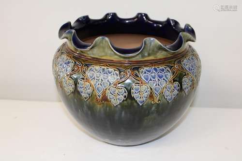 An antique Royal Doulton planter 24cm