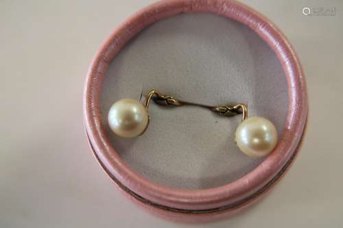 A pair of 9ct gold & cultured pearl clip on earrings